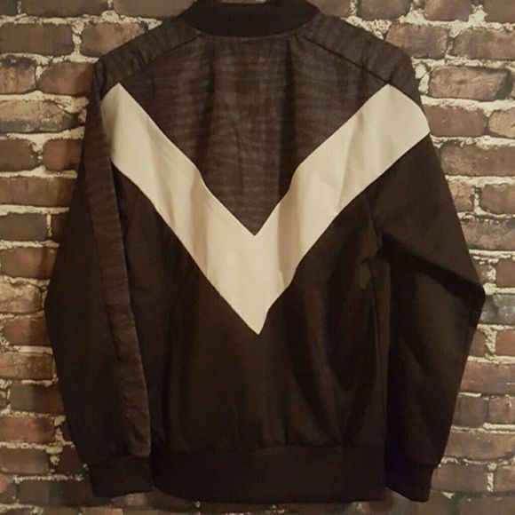 Puma Active Jacket - Picture 4 of 4